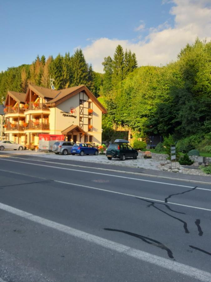 Pension Holiday Vrchlabí Dış mekan fotoğraf