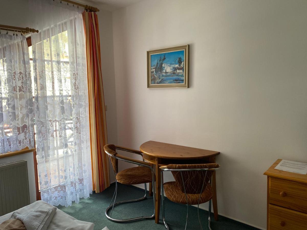 Pension Holiday Vrchlabí Dış mekan fotoğraf