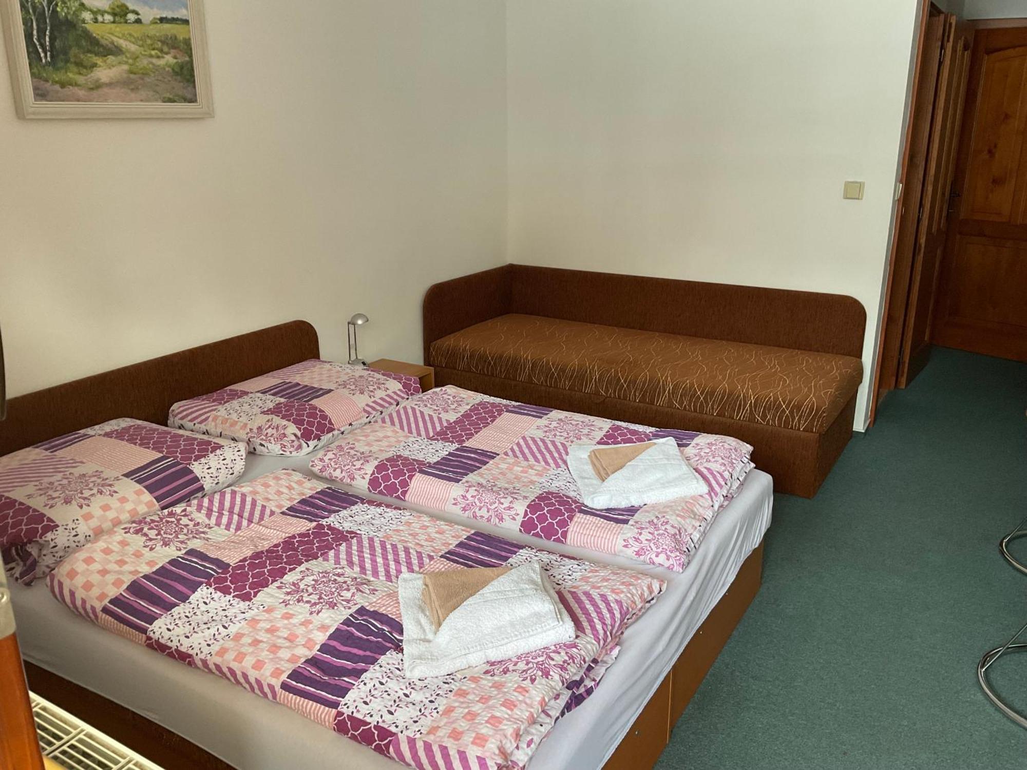 Pension Holiday Vrchlabí Dış mekan fotoğraf